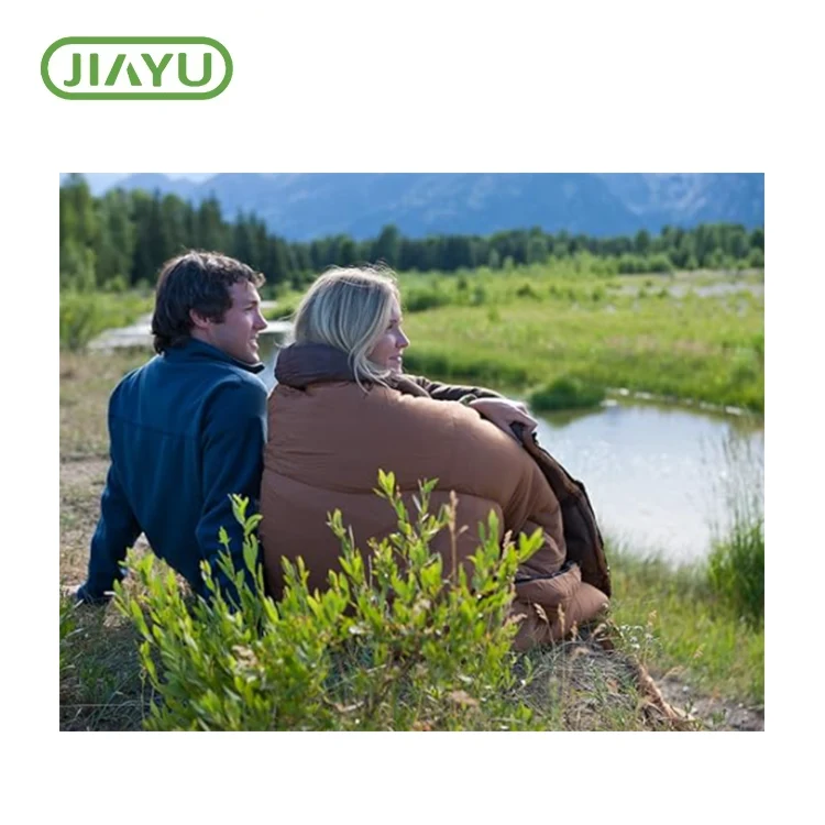 Cov laus 4-hauv-1 sab nraum zoov pw